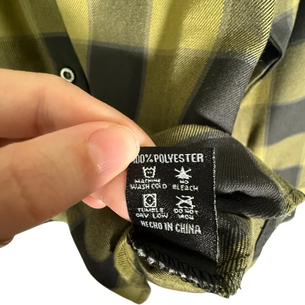 DIXXON Women's Black Green Plaid Flannel - Picture 6 of 7